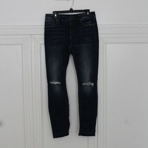 NWOT Miss Me distressed jeans
